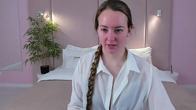 JaniceCollins online show from April 24, 2:14 am