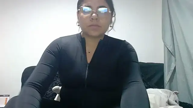 viccky vick online show from June 11, 1:16 am
