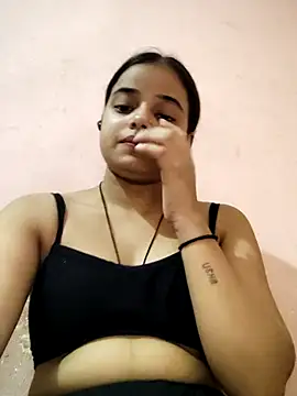 CUTE 09 online show from October 4, 5:06 pm