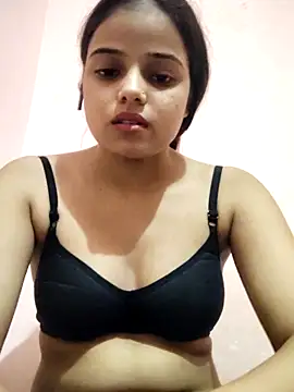 CUTE 09 online show from October 12, 5:37 pm