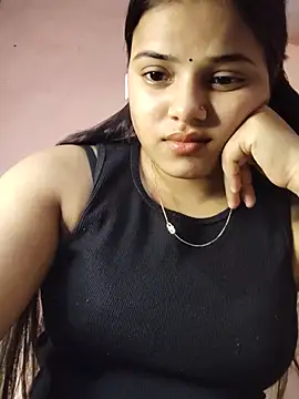 CUTE 09 online show from July 9, 3:25 pm