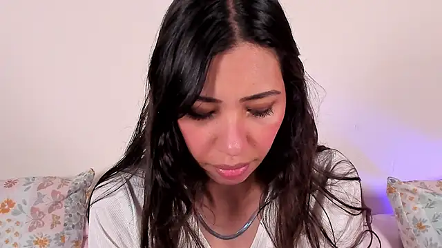 Miss veronicaa2 online show from September 15, 1:30 pm