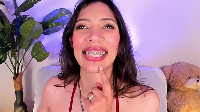 Miss veronicaa2 online show from April 22, 1:19 pm