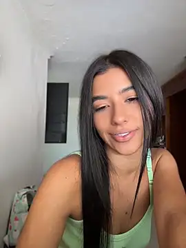 eva roseee online show from May 9, 5:48 pm