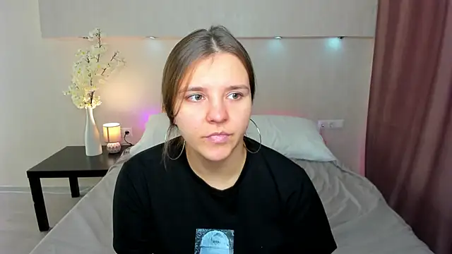 Jenny Jimmy online show from November 24, 9:11 am