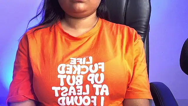 Snapshot of Kannu- chatting on September 24, 5:28 am Kannu- online show from September 24, 5:28 am
