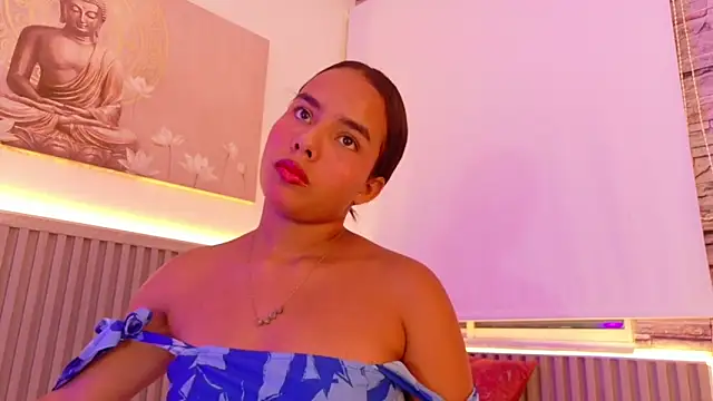 Roxy Stonee online show from September 22, 7:34 pm