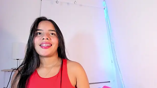 Roxy Stonee online show from December 2, 7:38 pm