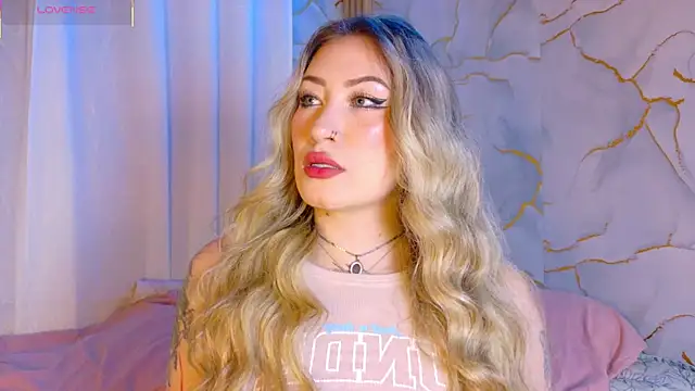 Lally Valencia   online show from April 2, 5:38 am