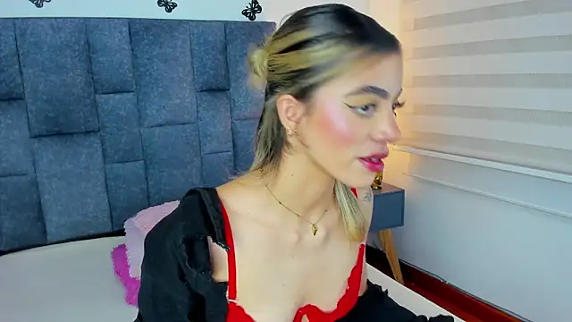 Violetta Ficher online show from April 26, 2:42 am