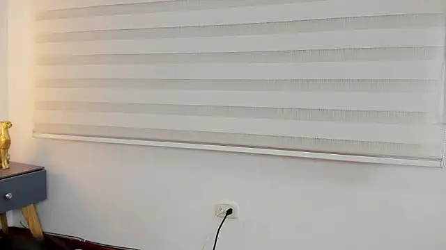 Violetta Ficher online show from April 25, 2:25 am