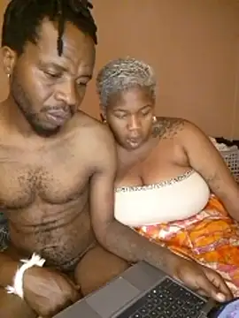 Masky Fuckers online show from December 19, 4:32 pm