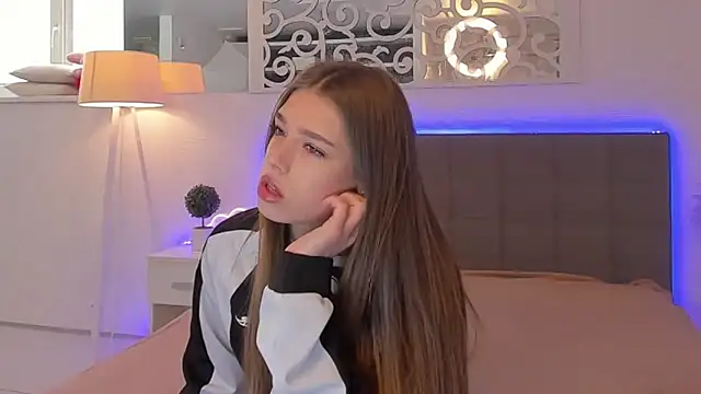 melissacrayzy online show from April 24, 5:32 am