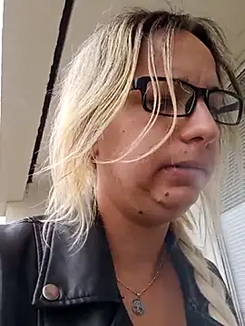 Mia RainX online show from June 14, 1:22 pm