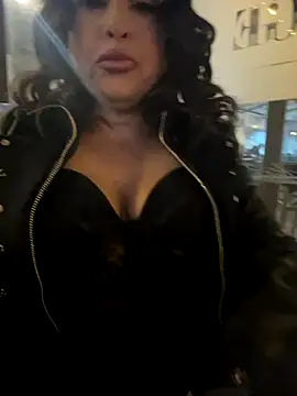 laarti online show from November 4, 6:57 pm