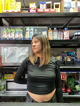 Andrea18 blonde online show from April 24, 6:54 pm