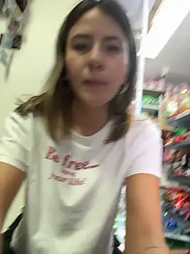 Andrea18 blonde online show from April 21, 3:19 pm