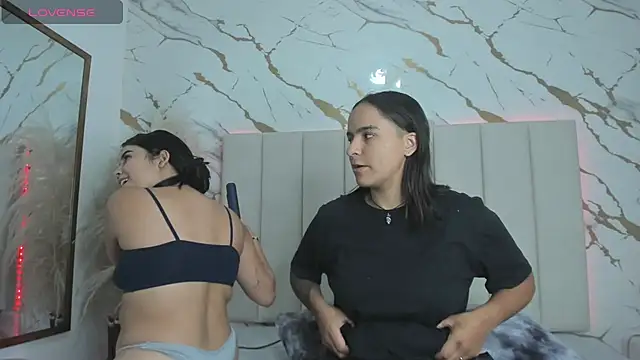  Emma whiitee  online show from December 15, 12:43 pm