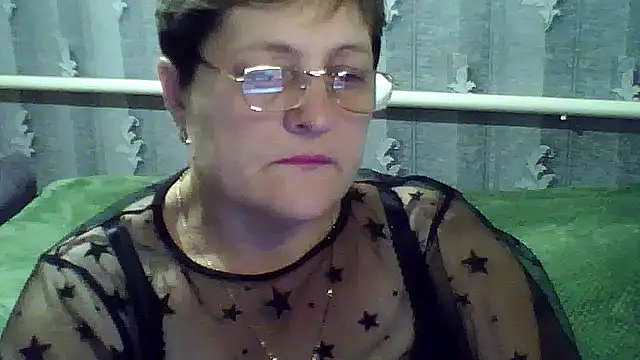 Snapshot of ElzaJewel chatting on September 11, 7:58 pm ElzaJewel online show from September 11, 7:58 pm