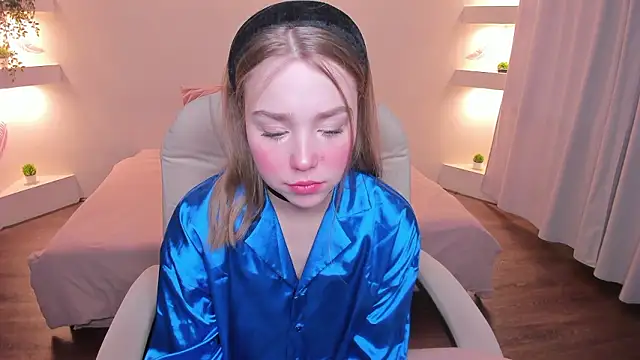 YourMegan online show from March 22, 6:36 pm