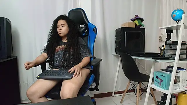 ema abby online show from March 20, 8:03 pm