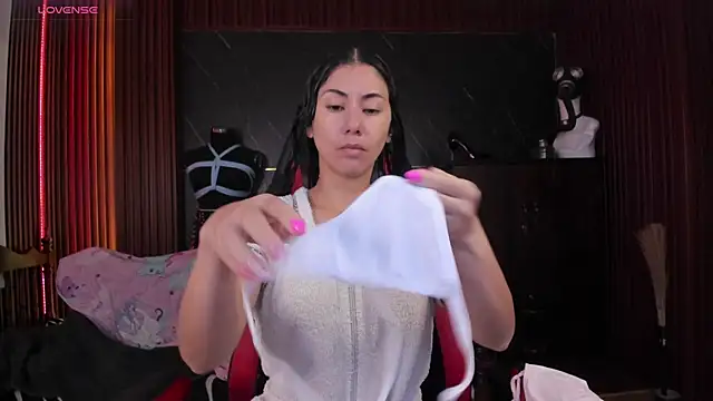 XiaQueen online show from April 17, 11:56 am