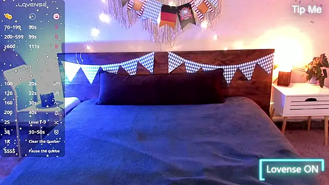 Maria Moonlight online show from September 24, 4:06 pm