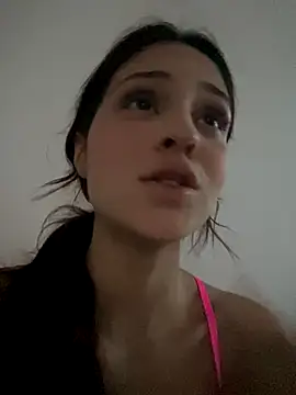 Snapshot of AngelRuby chatting on October 14, 10:45 pm AngelRuby online show from October 14, 10:45 pm