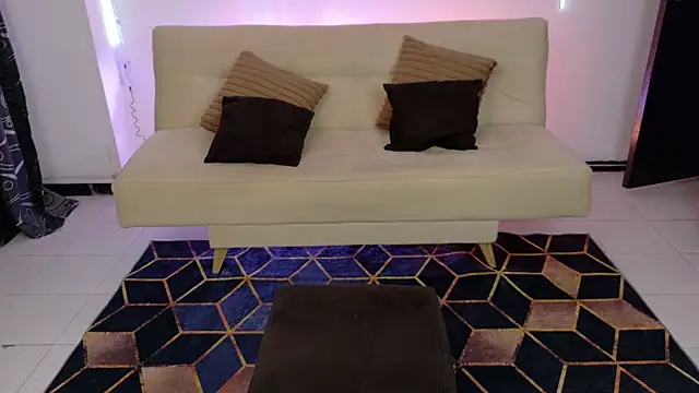 Alektra bryce online show from April 23, 7:38 pm