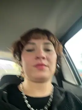 Maggie Geller online show from February 22, 9:48 pm