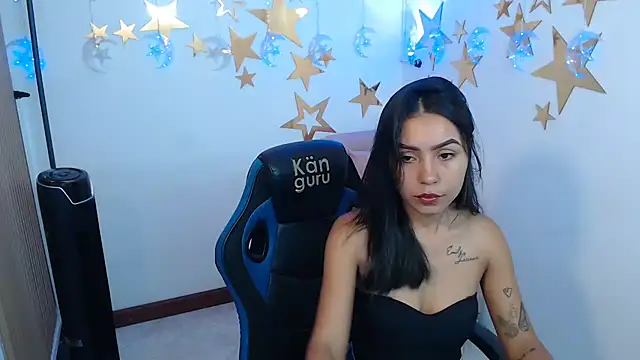 julieta fn online show from November 17, 1:56 pm