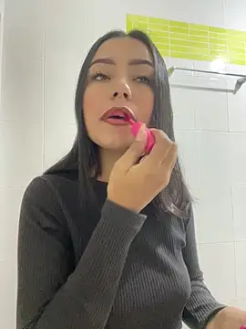 julieta fn online show from April 25, 4:37 pm