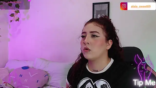 alaia sweetxxx online show from April 24, 10:45 pm