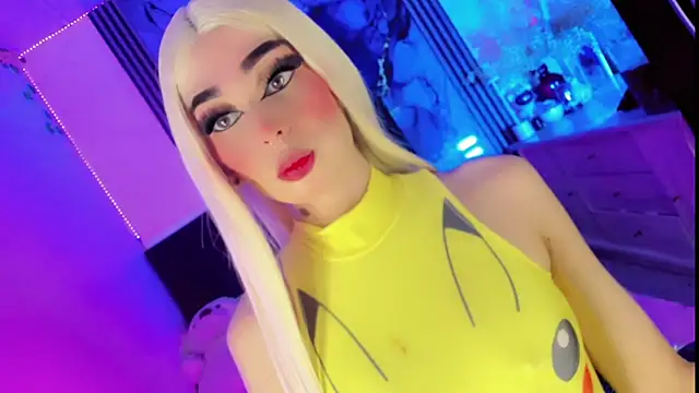 Snapshot of Irina_milkmaid chatting on September 22, 9:35 pm Irina milkmaid online show from September 22, 9:35 pm