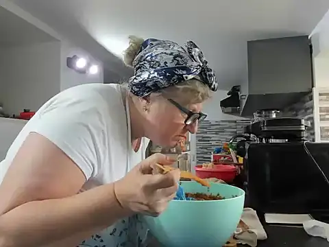 NoraJohnson6 online show from October 30, 11:11 am