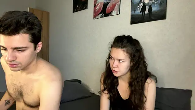 Tw1nFlame online show from November 18, 11:11 am