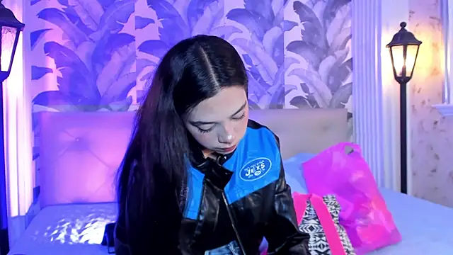 Sami Evanns online show from September 23, 3:15 am