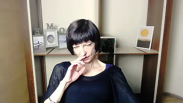 Snapshot of _AngeliaFlow_ chatting on September 19, 7:18 am AngeliaFlow online show from September 19, 7:18 am