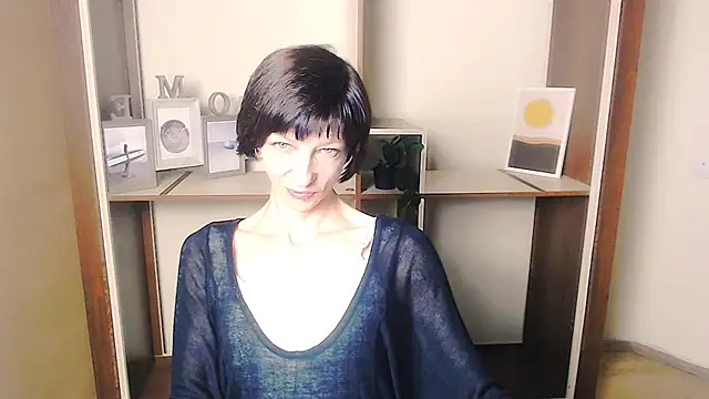 Snapshot of _AngeliaFlow_ chatting on September 10, 5:51 am AngeliaFlow online show from September 10, 5:51 am