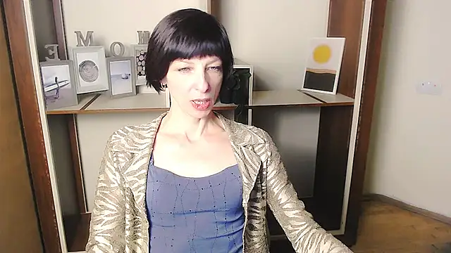 Snapshot of _AngeliaFlow_ chatting on September 17, 7:06 am AngeliaFlow online show from September 17, 7:06 am