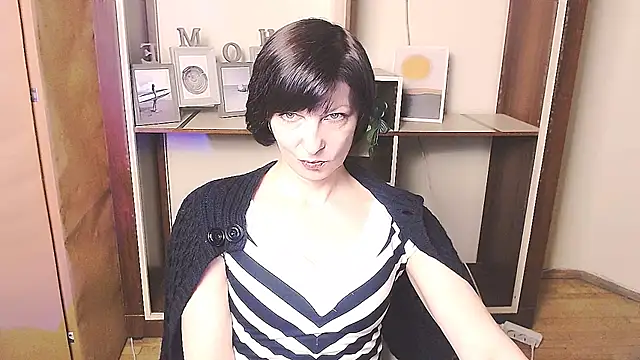  AngeliaFlow  online show from April 23, 8:33 am