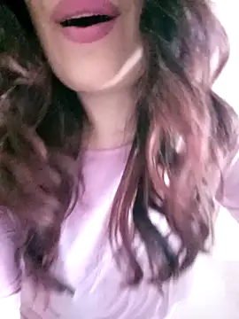 bambolina sexy1985 online show from April 23, 12:51 pm