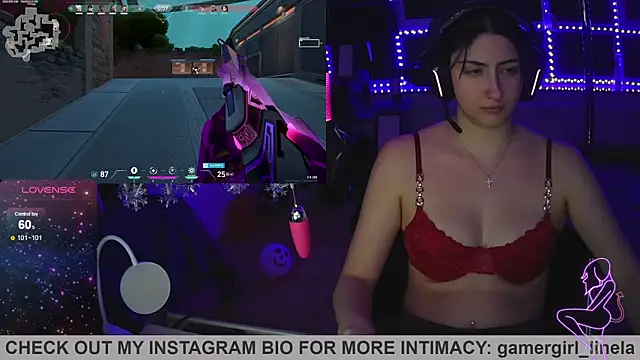 Gamergirl-Linela online show from November 18, 6:20 pm