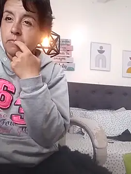 Saori Sann  online show from October 21, 1:37 pm