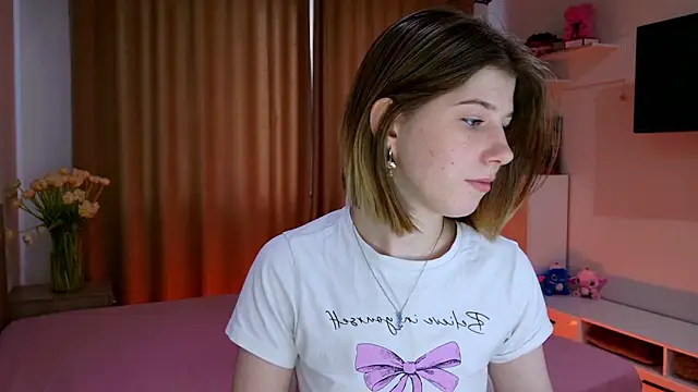 Bella amory online show from February 20, 1:45 pm