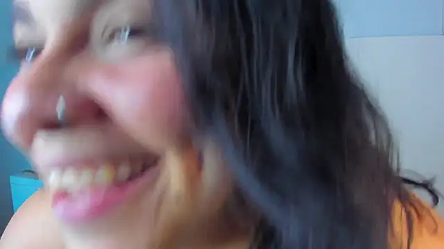 KourtneyEvans online show from December 17, 8:13 pm