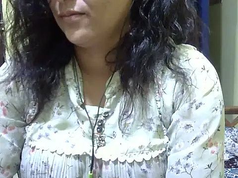 Your cutiepie  online show from October 17, 7:17 pm