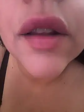 daianaspencer online show from July 13, 5:41 am