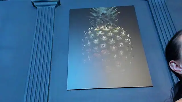 scarlet edwars online show from October 1, 8:14 pm