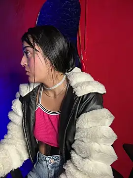 Dulce  Boyd online show from April 23, 2:30 pm